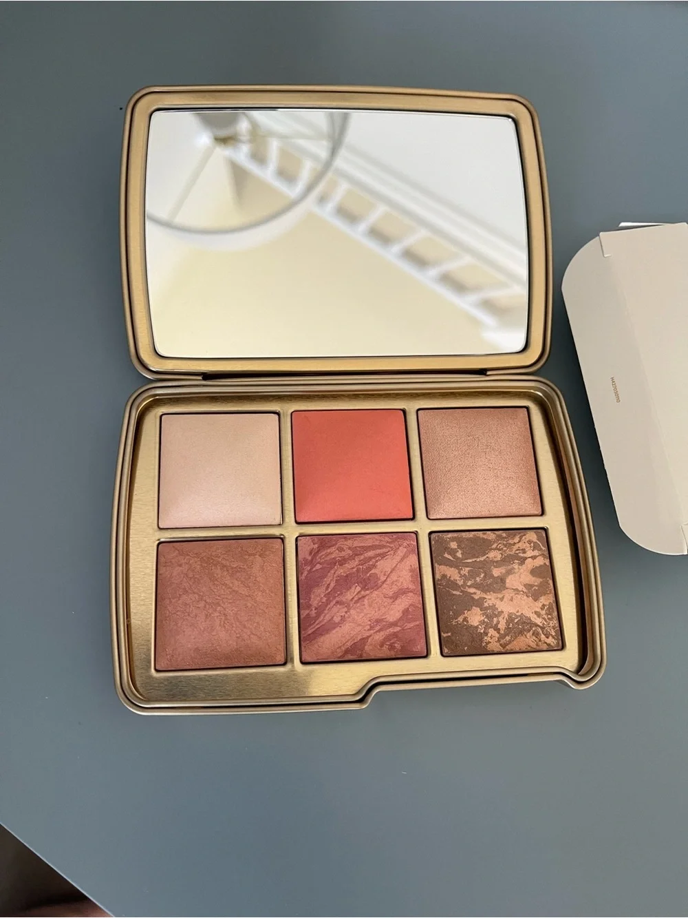 Hourglass Ambient Lighting Charms Palette Volume 3 NIB 2026 - Picture 5 of 5